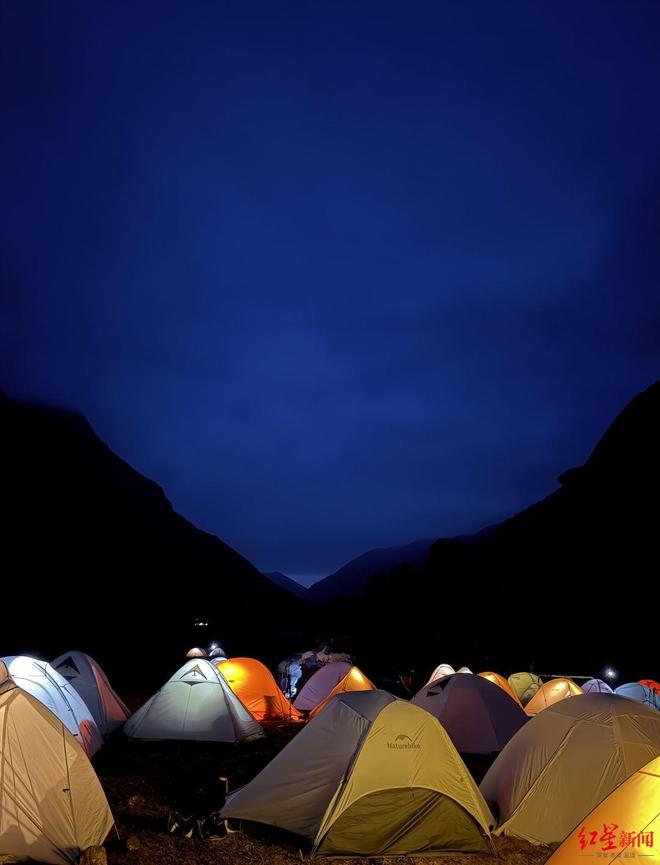 行山悬崖18人安全转移1人突发疾病遇难冰球突破19人徒步团被困河南辉县南太(图5)